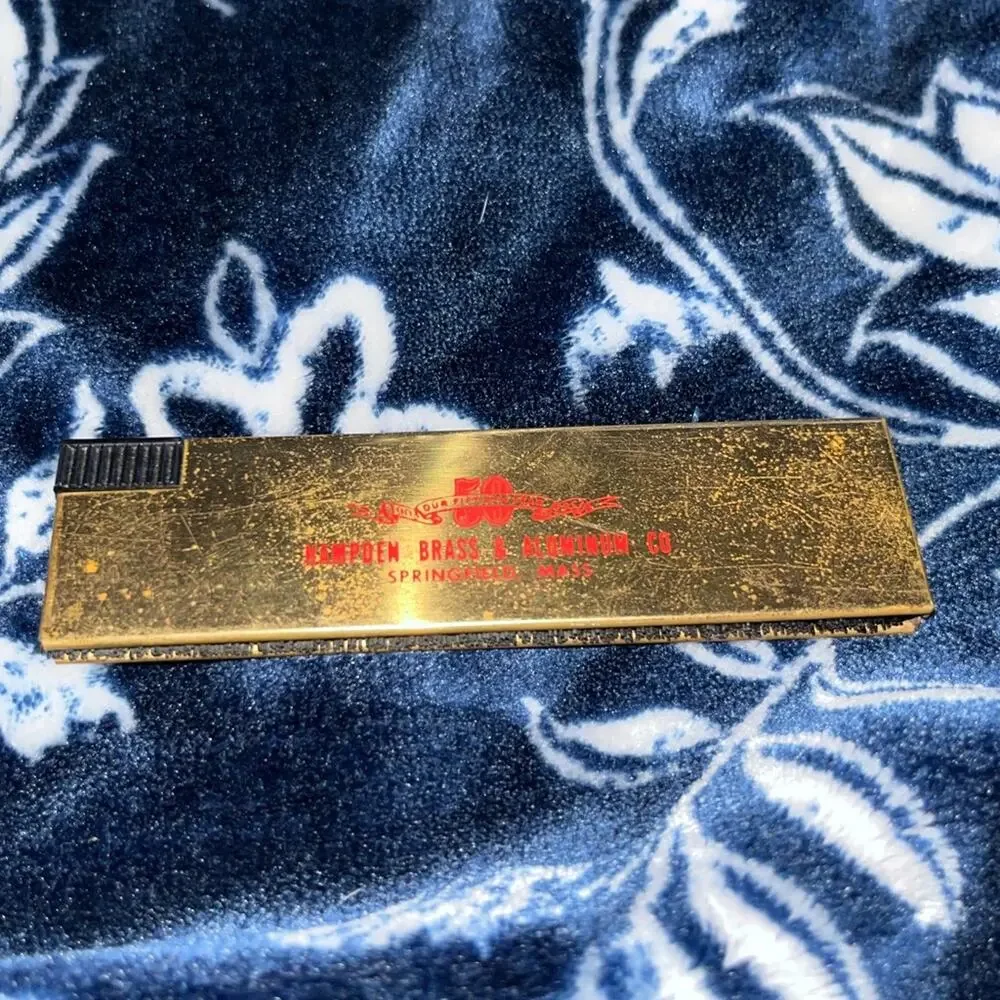 Vintage Brass & Aluminum Co. Pocket Brush 1947 US Patent 2427559